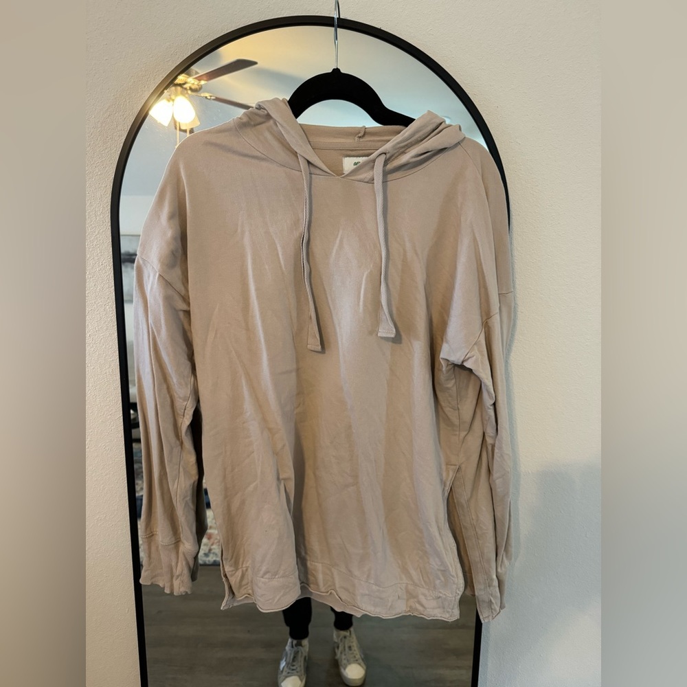 Aerie side slit neutral sweatshirt